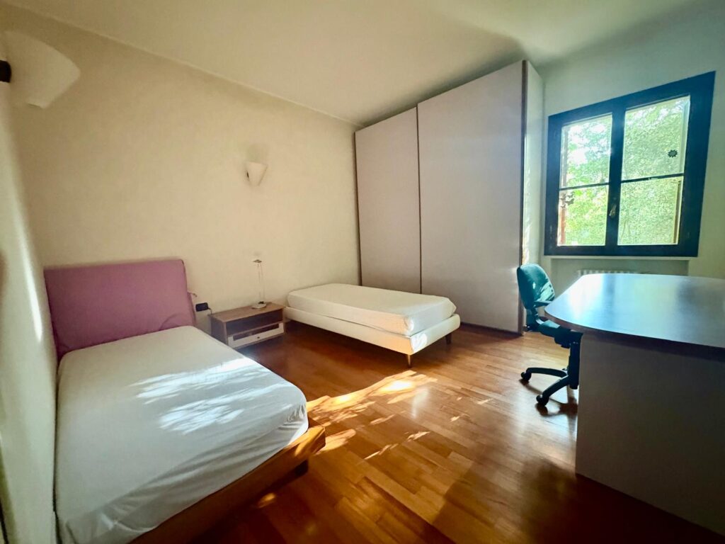 Appartamento in vendita in via Ruggero Flores