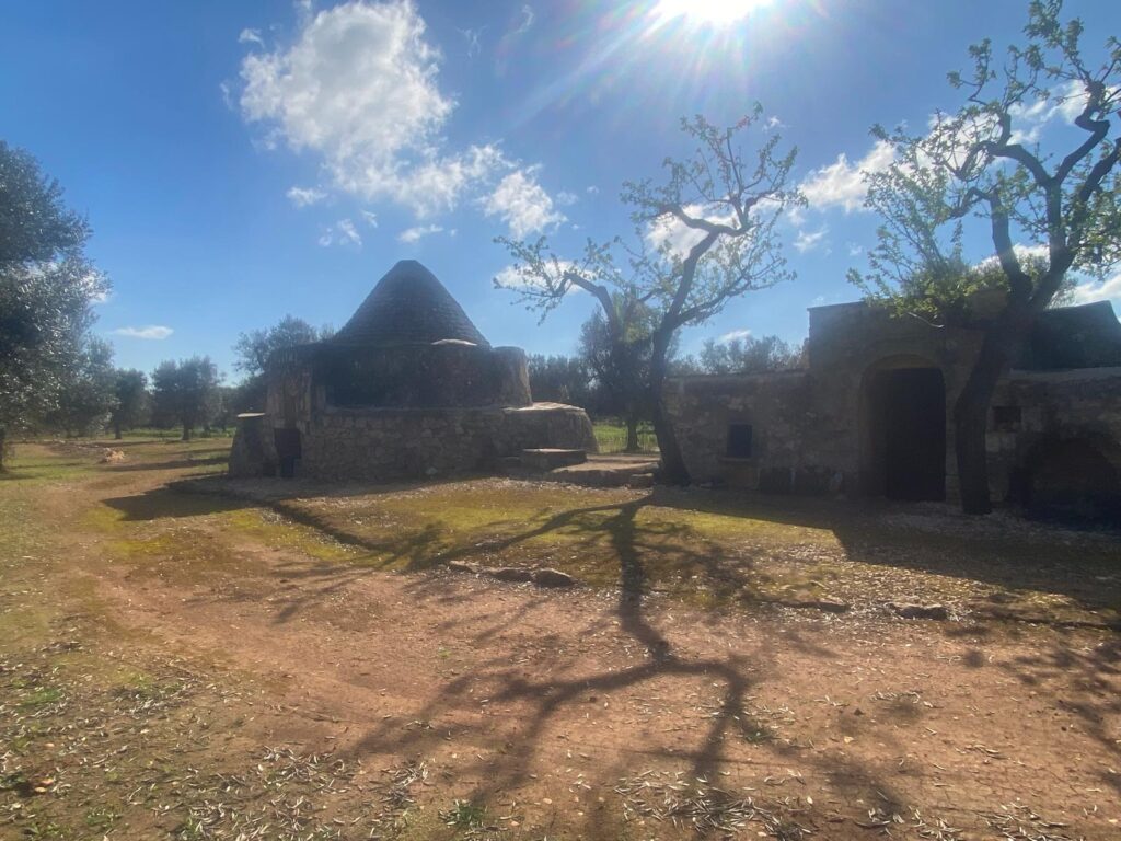Trullo in vendita in contrada Veneri