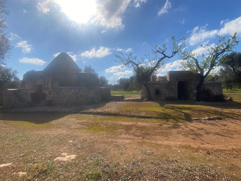 Trullo in vendita in contrada Veneri