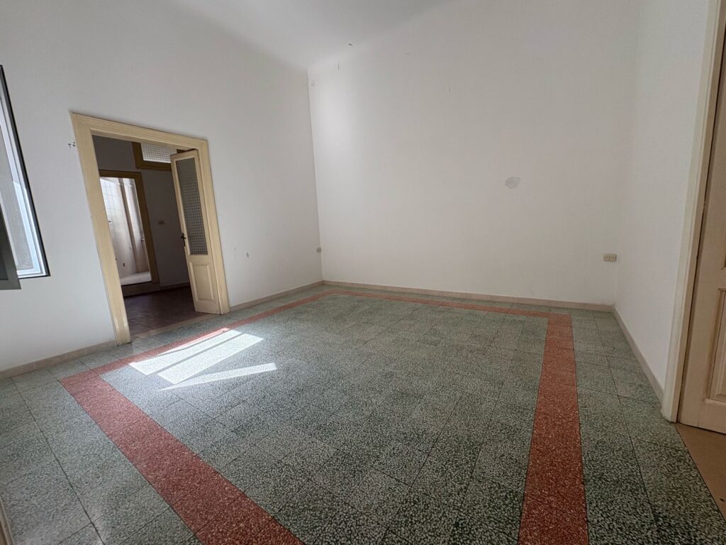 Trilocale in vendita in Via Duca di Genova Grottaglie