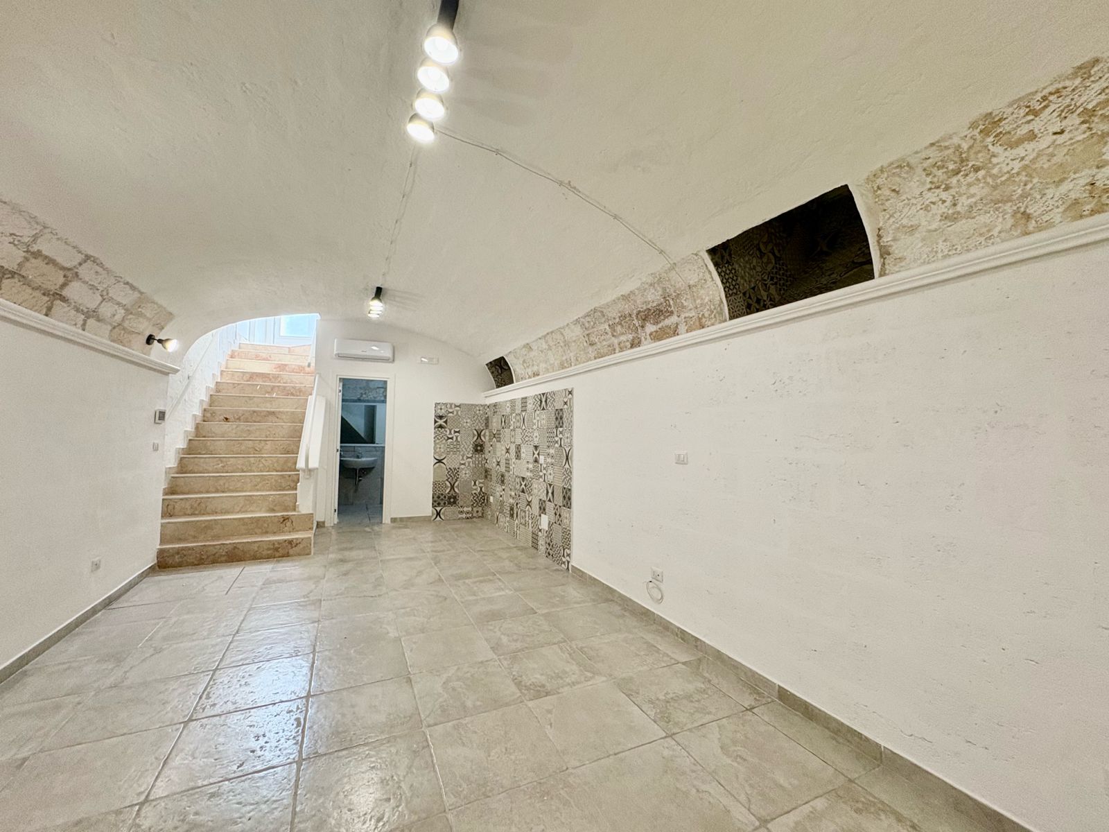 Appartamento su due piani in vendita in Via S. Francesco, Francavilla Fontana (Br)